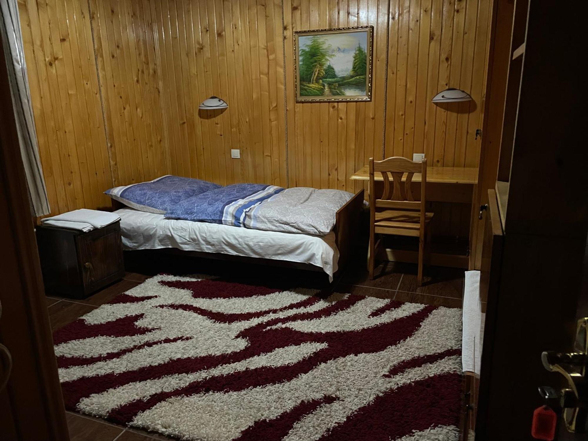 Guest House Nad Tisou Tiszaborkút Kültér fotó