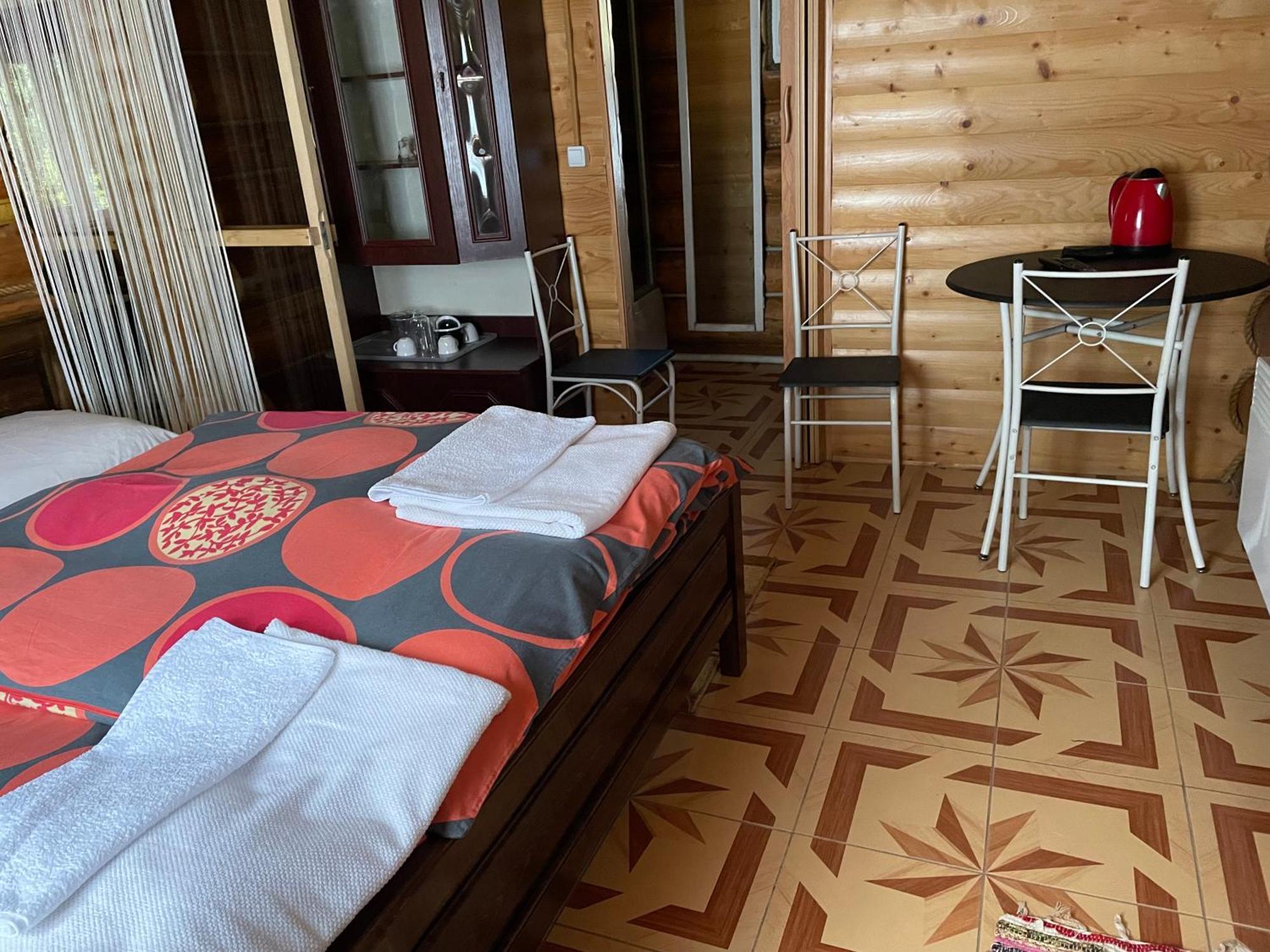 Guest House Nad Tisou Tiszaborkút Kültér fotó
